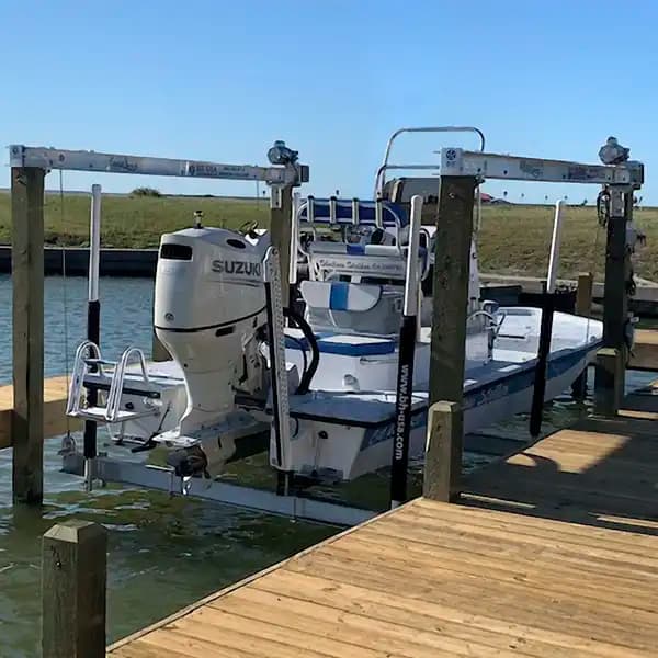 66f6c1ce167c0c097340983f 600x600 lifts 8000 4 post