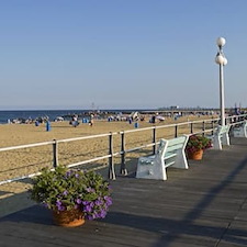 Boardwalk Safety Tips for High-Traffic Coastal Properties