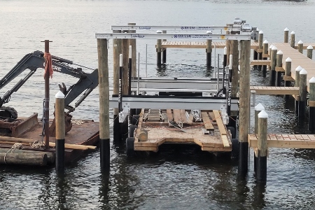 Boatlift Installation